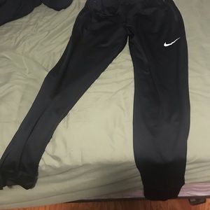 Nike Men’s Dri Fit Black Jogger/Sweatpants Medium